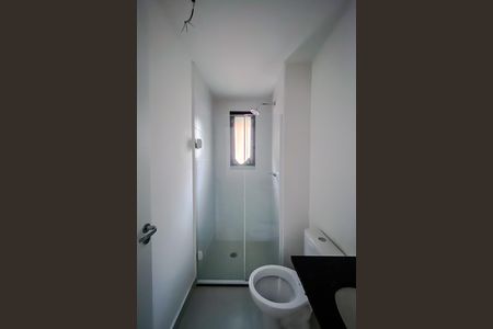 Apartamento à venda com 72m², 3 quartos e 2 vagas Apartamento à venda com 72m², 3 quartos e 2 vagasBanheiro da Suíte