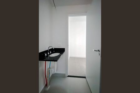 Apartamento à venda com 72m², 3 quartos e 2 vagas Apartamento à venda com 72m², 3 quartos e 2 vagasBanheiro da Suíte