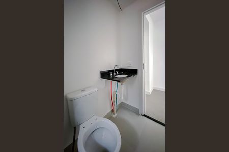 Apartamento à venda com 72m², 3 quartos e 2 vagas Apartamento à venda com 72m², 3 quartos e 2 vagasBanheiro da Suíte