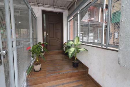 Studio para alugar com 45m², 1 quarto e sem vaga Studio para alugar com 45m², 1 quarto e sem vagaÁrea comum - Hall de entrada