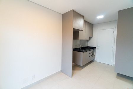 Apartamento para alugar com 30m², 1 quarto e sem vaga Apartamento para alugar com 30m², 1 quarto e sem vagaSala/Cozinha