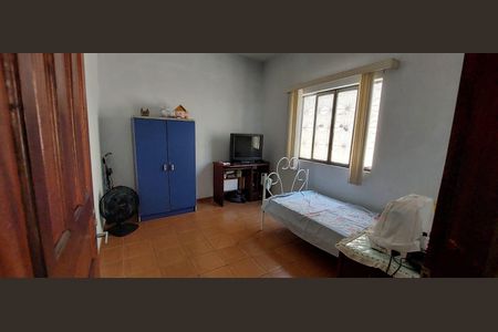 Casa à venda com 186m², 2 quartos e 2 vagas Casa à venda com 186m², 2 quartos e 2 vagasQuarto 1