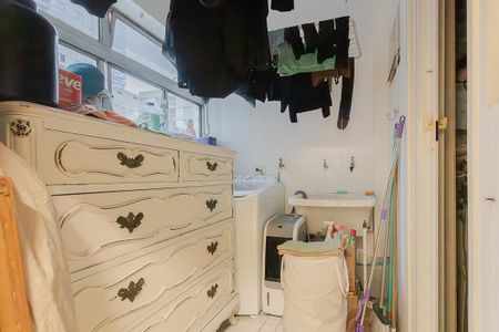 Apartamento à venda com 90m², 2 quartos e 1 vaga Apartamento à venda com 90m², 2 quartos e 1 vagaÁrea de Serviço