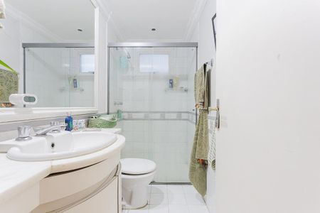Apartamento à venda com 90m², 2 quartos e 1 vaga Apartamento à venda com 90m², 2 quartos e 1 vagaBanheiro