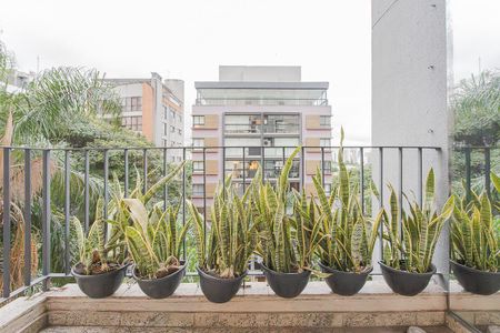 Apartamento à venda com 90m², 2 quartos e 1 vaga Apartamento à venda com 90m², 2 quartos e 1 vagaVaranda