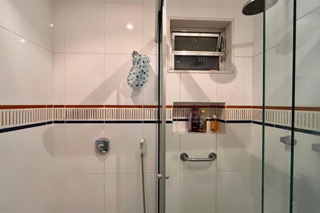 Apartamento à venda com 127m², 3 quartos e 2 vagas Apartamento à venda com 127m², 3 quartos e 2 vagasBanheiro