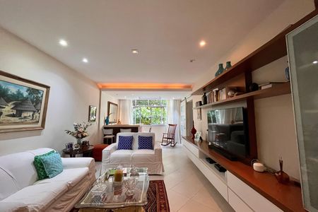 Apartamento à venda com 127m², 3 quartos e 2 vagas Apartamento à venda com 127m², 3 quartos e 2 vagasSala