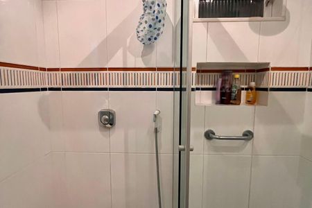 Apartamento à venda com 127m², 3 quartos e 2 vagas Apartamento à venda com 127m², 3 quartos e 2 vagasBanheiro