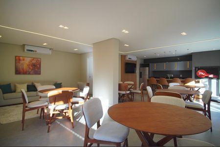 Apartamento à venda com 72m², 2 quartos e 1 vagaÁrea comum - Salão de festas
