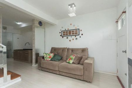 Sala de casa para alugar com 3 quartos, 72m² em Sarandi, Porto Alegre