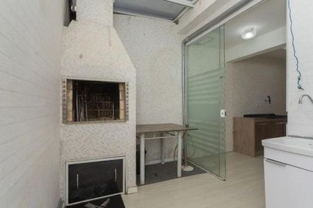 Casa para alugar com 72m², 3 quartos e 1 vaga