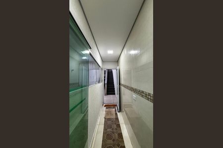 Corredor de casa à venda com 2 quartos, 240m² em Vila Sao Joao, Santo André