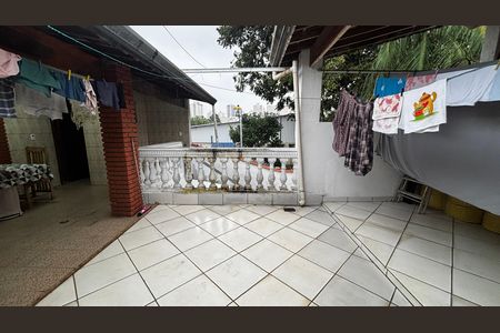 Área de Serviço de casa à venda com 2 quartos, 240m² em Vila Sao Joao, Santo André