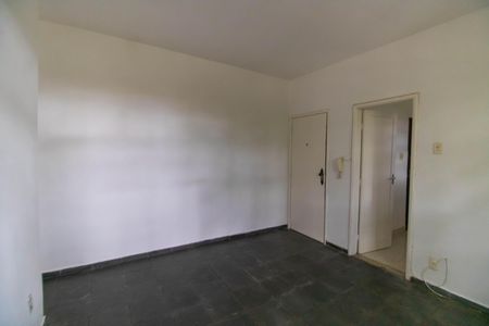 Apartamento para alugar com 85m², 2 quartos e sem vaga Apartamento para alugar com 85m², 2 quartos e sem vagaSala