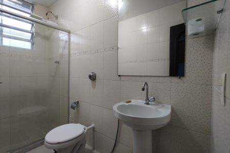 Casa para alugar com 236m², 3 quartos e 3 vagas Casa para alugar com 236m², 3 quartos e 3 vagasBanheiro Social