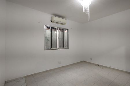 Casa para alugar com 236m², 3 quartos e 3 vagas Casa para alugar com 236m², 3 quartos e 3 vagasQuarto 3 - Suíte