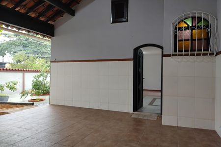 Casa para alugar com 236m², 3 quartos e 3 vagas Casa para alugar com 236m², 3 quartos e 3 vagasGaragem