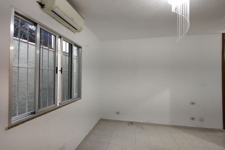 Casa para alugar com 236m², 3 quartos e 3 vagas Casa para alugar com 236m², 3 quartos e 3 vagasQuarto 3 - Suíte