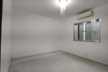 Casa para alugar com 236m², 3 quartos e 3 vagas Casa para alugar com 236m², 3 quartos e 3 vagasQuarto 3 - Suíte