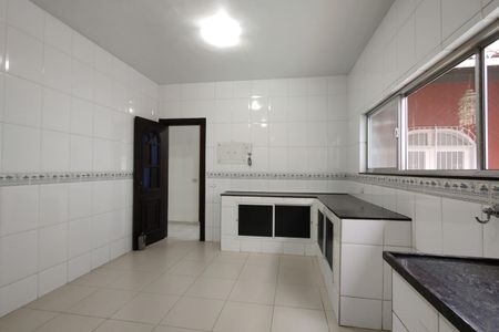 Casa para alugar com 236m², 3 quartos e 3 vagas Casa para alugar com 236m², 3 quartos e 3 vagasCozinha