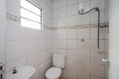 Casa para alugar com 60m², 1 quarto e 1 vaga Casa para alugar com 60m², 1 quarto e 1 vagaBanheiro
