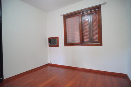 Casa de condomínio para alugar com 165m², 3 quartos e 4 vagasQuarto 1