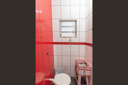 Casa à venda com 110m², 3 quartos e 2 vagasBanheiro da Suíte