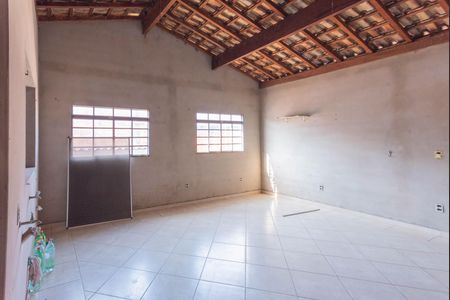 Casa à venda com 110m², 3 quartos e 2 vagasSalão