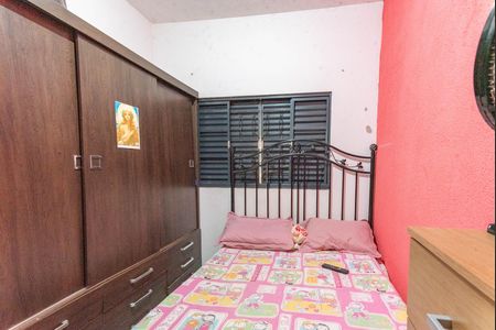 Casa à venda com 110m², 3 quartos e 2 vagasSuíte