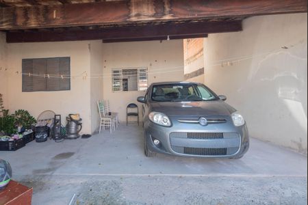 Casa à venda com 110m², 3 quartos e 2 vagasGaragem