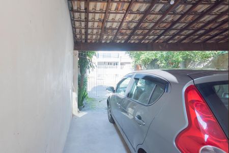 Casa à venda com 110m², 3 quartos e 2 vagasGaragem