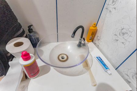 Casa à venda com 110m², 3 quartos e 2 vagasBanheiro