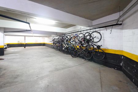 Apartamento à venda com 58m², 2 quartos e 2 vagas Apartamento à venda com 58m², 2 quartos e 2 vagasBicicletário