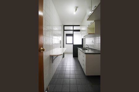 Apartamento à venda com 58m², 2 quartos e 2 vagas Apartamento à venda com 58m², 2 quartos e 2 vagasCozinha