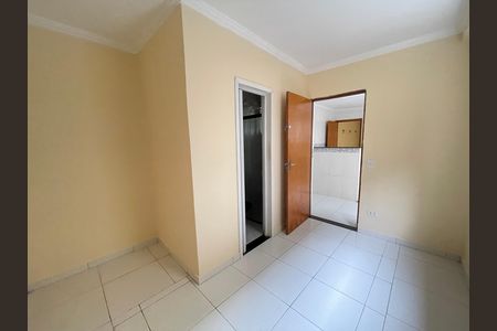 Quarto 1 de casa para alugar com 2 quartos, 80m² em Jardim Dracena, São Paulo