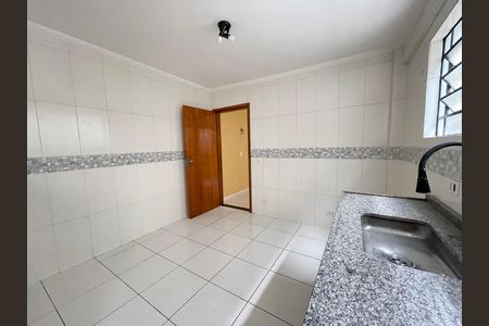 Casa para alugar com 80m², 2 quartos e 1 vaga Casa para alugar com 80m², 2 quartos e 1 vagaCozinha