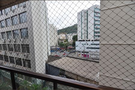 Apartamento à venda com 110m², 3 quartos e 2 vagas Apartamento à venda com 110m², 3 quartos e 2 vagasQuarto 1