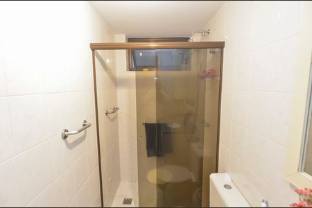 Apartamento à venda com 110m², 3 quartos e 2 vagas Apartamento à venda com 110m², 3 quartos e 2 vagasBanheiro da Suíte