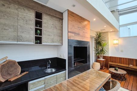 Apartamento à venda com 198m², 3 quartos e 3 vagas Apartamento à venda com 198m², 3 quartos e 3 vagasÁrea gourmet