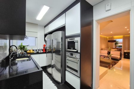 Apartamento à venda com 198m², 3 quartos e 3 vagas Apartamento à venda com 198m², 3 quartos e 3 vagasCozinha