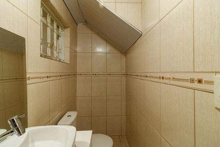 Casa para alugar com 140m², 3 quartos e 2 vagas Casa para alugar com 140m², 3 quartos e 2 vagasLavabo