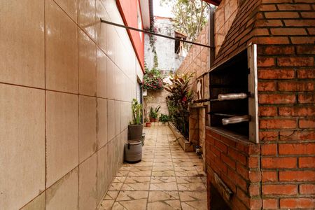 Casa para alugar com 140m², 3 quartos e 2 vagas Casa para alugar com 140m², 3 quartos e 2 vagasHall