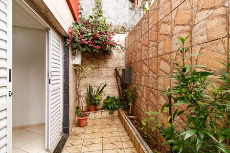 Casa para alugar com 140m², 3 quartos e 2 vagas Casa para alugar com 140m², 3 quartos e 2 vagasHall