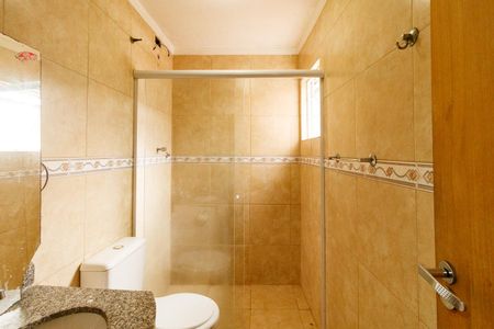 Casa para alugar com 140m², 3 quartos e 2 vagas Casa para alugar com 140m², 3 quartos e 2 vagasBanheiro