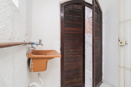 Casa para alugar com 70m², 1 quarto e sem vagaÁrea de Serviço