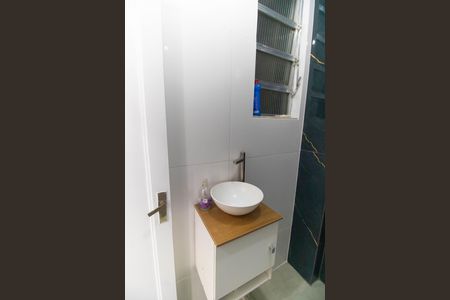 Banheiro de apartamento para alugar com 1 quarto, 25m² em Icaraí, Niterói
