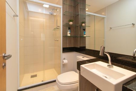 Apartamento à venda com 52m², 2 quartos e 1 vaga Apartamento à venda com 52m², 2 quartos e 1 vagaBanheiro