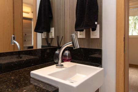 Apartamento à venda com 52m², 2 quartos e 1 vaga Apartamento à venda com 52m², 2 quartos e 1 vagaBanheiro