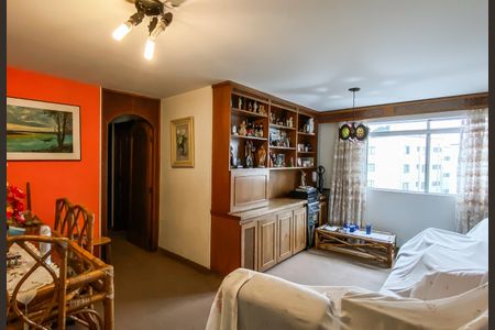 Sala de apartamento à venda com 3 quartos, 70m² em Cangaiba, São Paulo