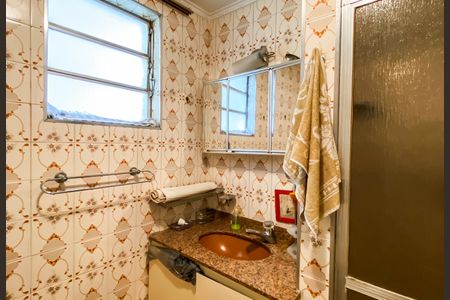 Apartamento à venda com 70m², 3 quartos e 1 vaga Apartamento à venda com 70m², 3 quartos e 1 vagaBanheiro